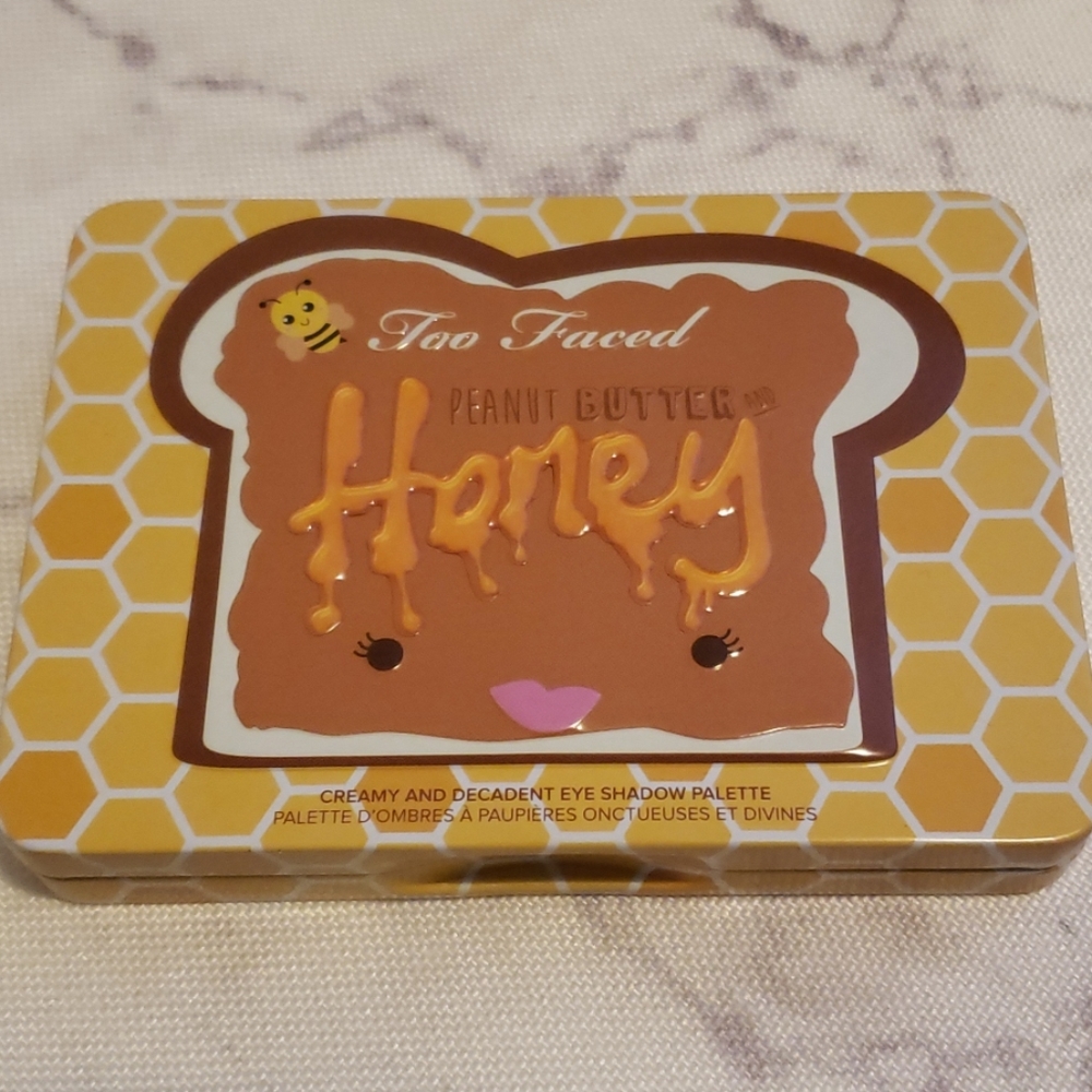 Too Faced Peanut Butter and Honey Palette
